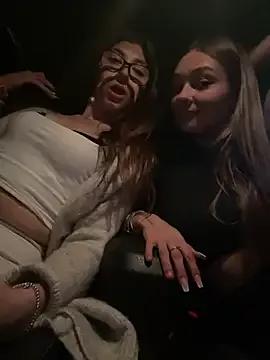 badlills201 — Wanna see me Squirt? 