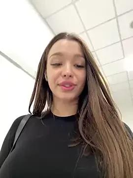 Freechat barbiehumpxxx on StripChat