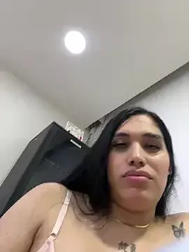 Bella__Wood on StripChat 