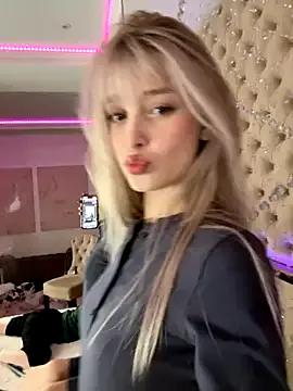 BellaSecrett — hi bella