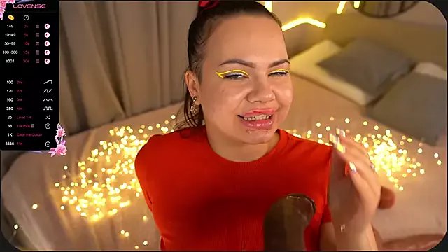 Freechat bllowwoww on StripChat