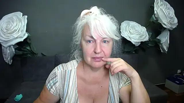 BlondyLeeBest — Freechat on StripChat