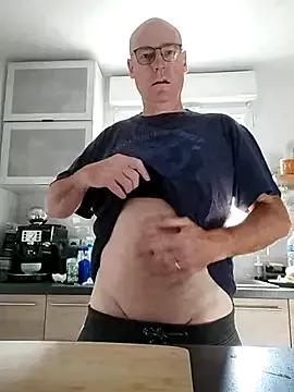 Freechat bogland33 on StripChat