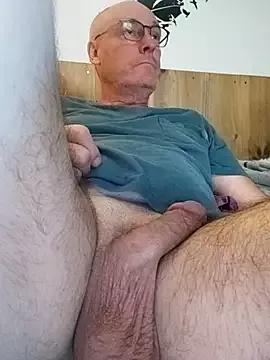 Freechat bogland33 on StripChat