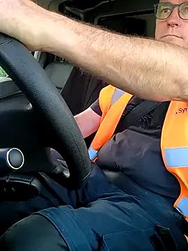 Freechat bogland33 on StripChat