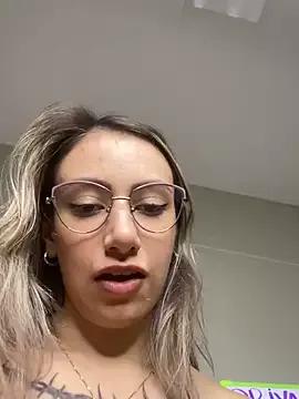 Branquinha_12 on StripChat
