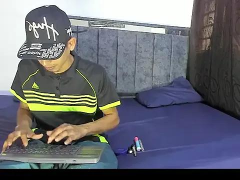 brian_sexlove — creampie + golden shower