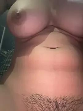 Collegegirl222 on StripChat 