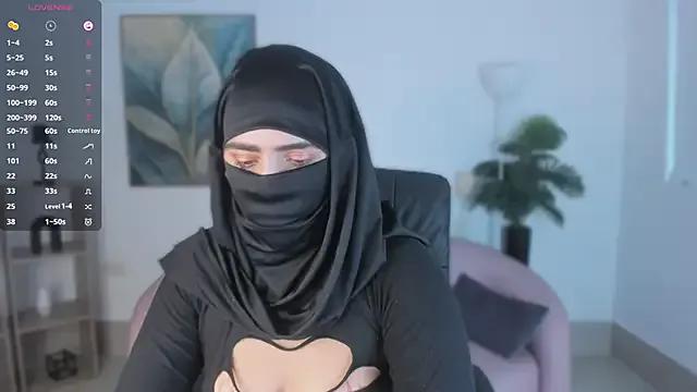 dalila_gool — spanks my ass