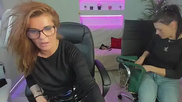 EricaAndPenelopa on StripChat