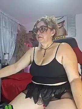 Freechat evelin_hott on StripChat