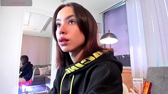 Gabbi_Smith on StripChat 