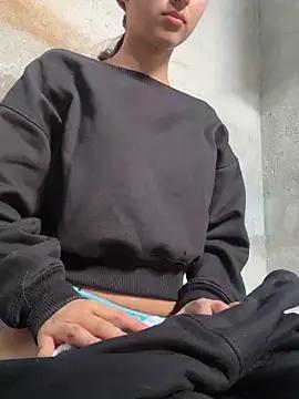 Giselle_miau — crawling outdoors on the terrace