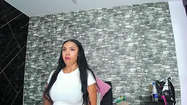 HeidyWillss on StripChat