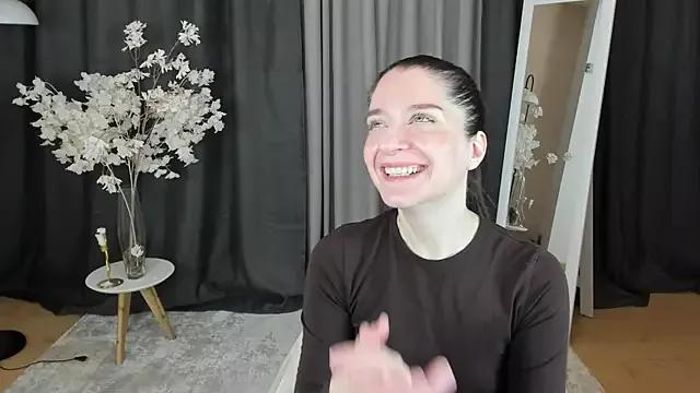 Freechat helentasty on StripChat