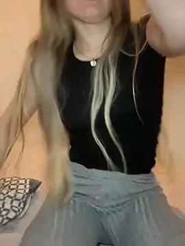 Freechat Holly-Glamour on StripChat