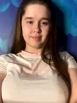 Freechat HornyGirlH on StripChat