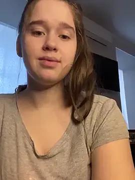 Freechat HornyGirlH on StripChat