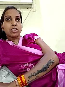 Hotty-Nidhi on StripChat 