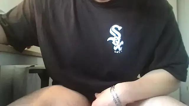 jungcock3210 on StripChat