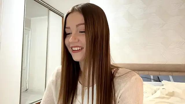 KissMeViolet — lick lips close to cam!