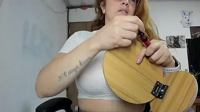 lalanaughty on StripChat