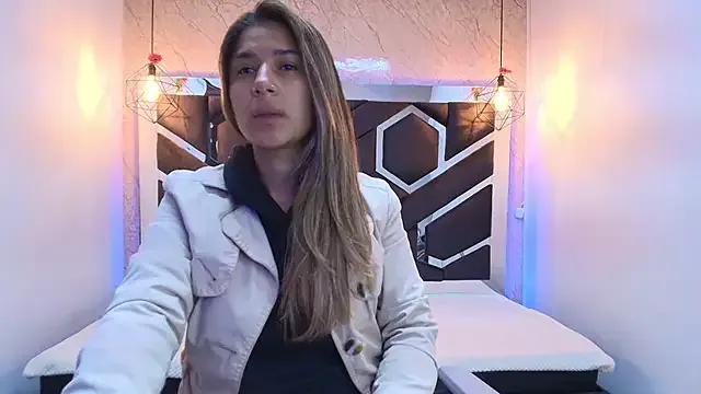 lilith_nv — spanks tits + nipple clamps