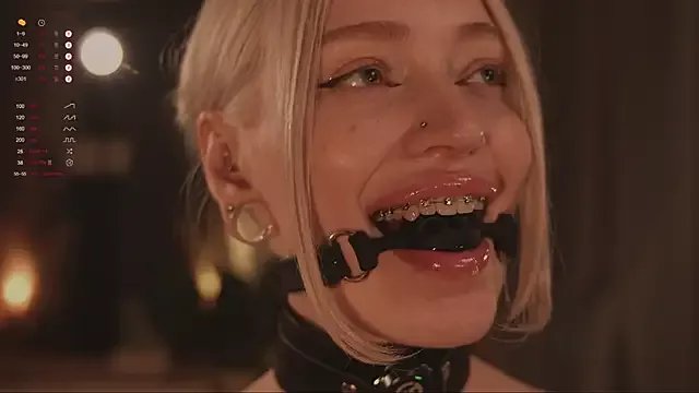 Freechat LinaKinky on StripChat