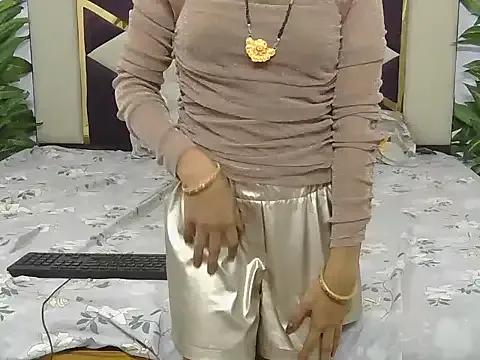 Group Lovelyy-couple on StripChat