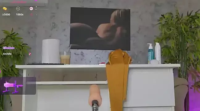 Freechat luckyalice_ on StripChat