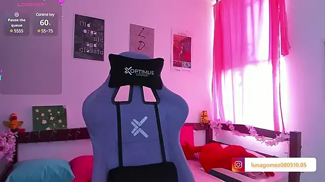 Freechat Luna-Gomez on StripChat