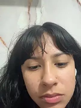 lynn9000 on StripChat 