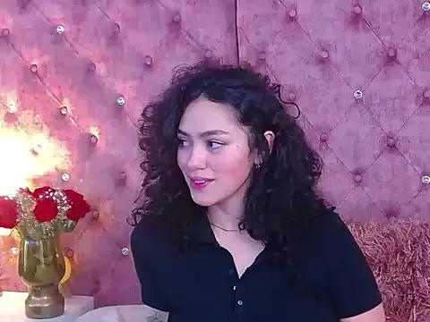 MaddisonBelucci on StripChat 