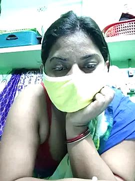 MAGGO-11 on StripChat