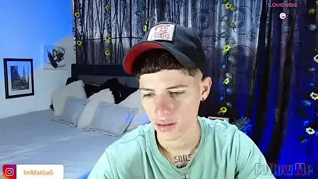 MattiaAGT on StripChat 