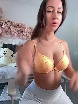 Freechat Meliazz on StripChat