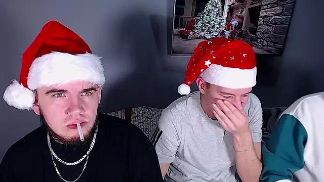 mikienn on StripChat 