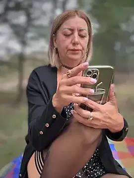 Milena-MilfaXXX — Bleak dildo ass