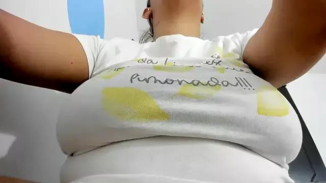 Freechat natalia_hottman on StripChat