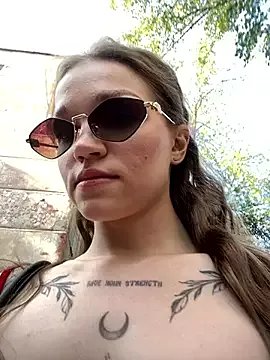 Freechat Porn_cornn on StripChat