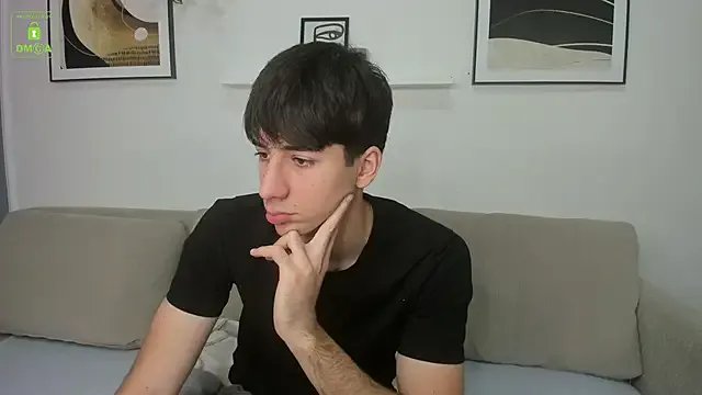 Freechat Quentin_Blake on StripChat