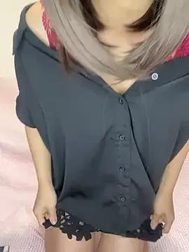 reina_00121 — Group on StripChat