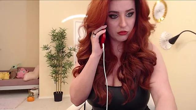 RoxxyDallas on StripChat 