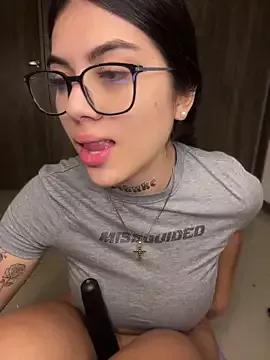 Sarasanders_4 on StripChat 