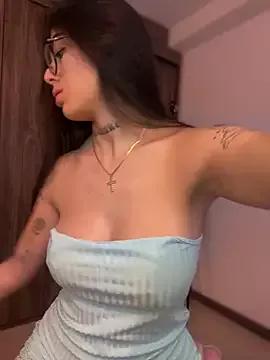 Sarasanders_4 on StripChat 