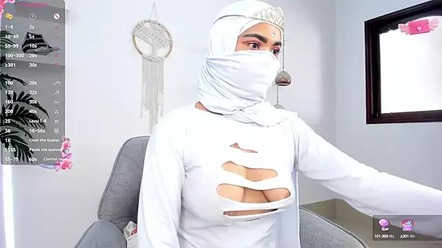 Freechat saray_halam on StripChat