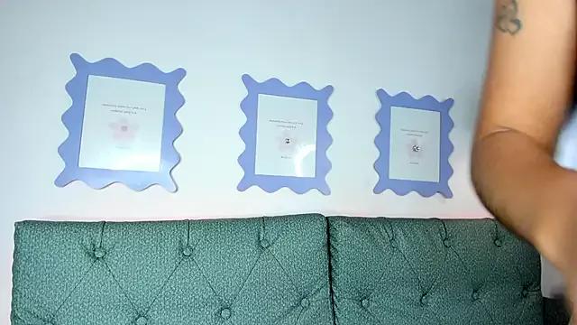 Freechat saray_halam on StripChat