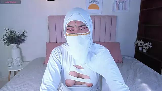 Freechat saray_halam on StripChat