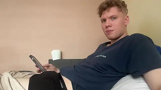 sexybooii6968 — take off shirt