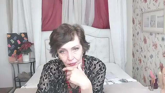SilviaHart — All ages are submissive to love!!!!